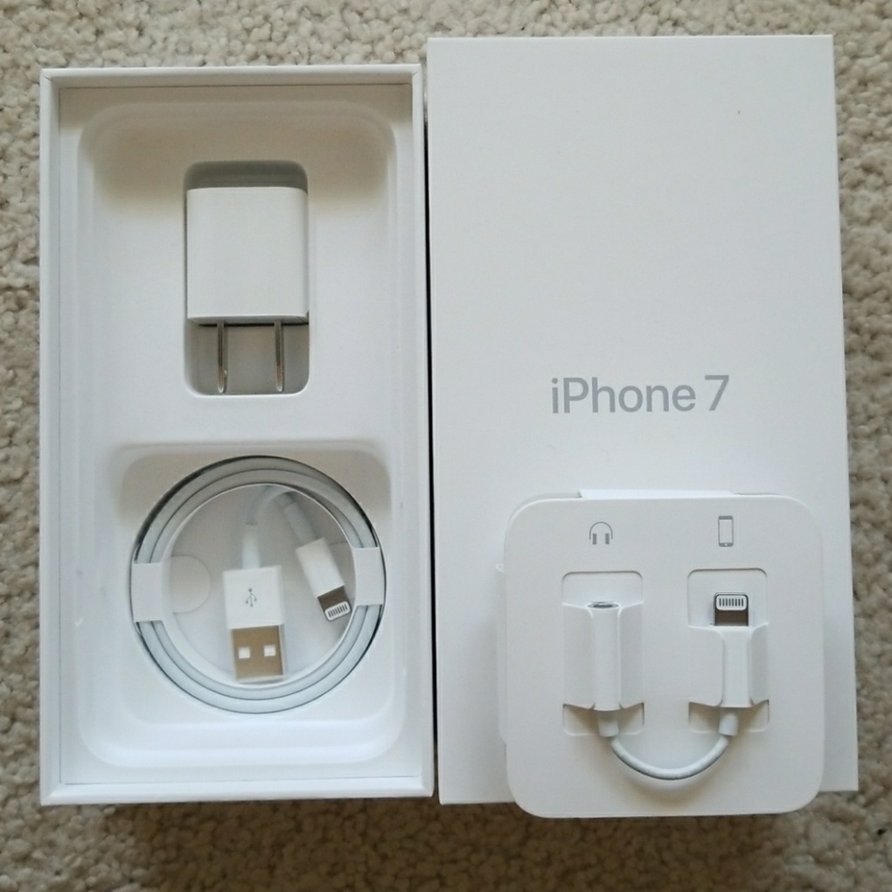 IPhone 7 accessories
